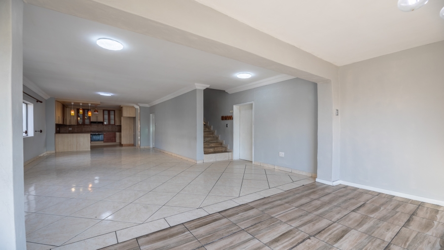 3 Bedroom Property for Sale in Parklands Western Cape